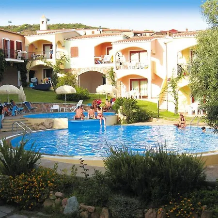 Flat With Pool In Badus * Badesi