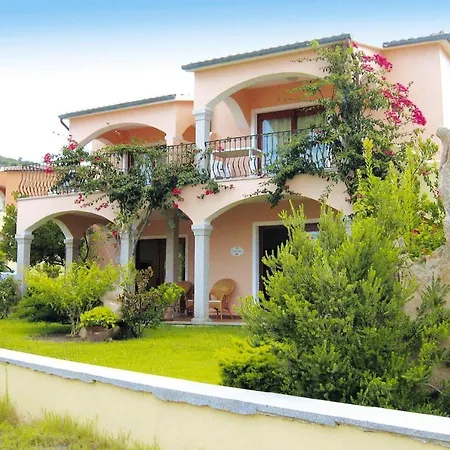 Flat With Pool In Badus Badesi