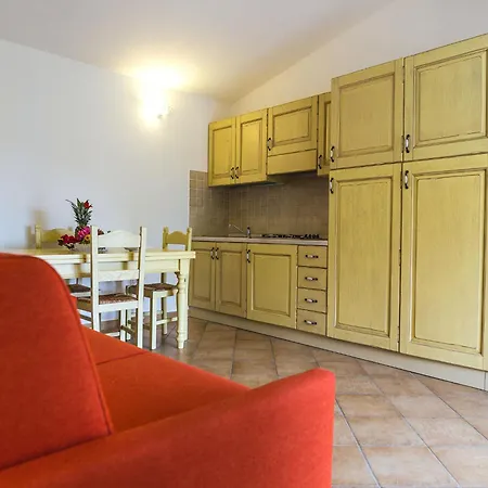 Flat With Pool In Badus Appartement Badesi