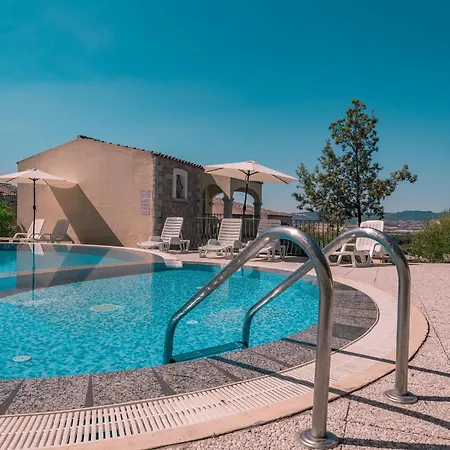Flat With Pool In Badus Appartement