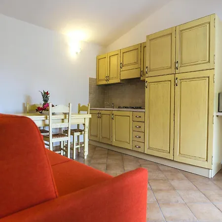 Flat With Pool In Badus Apartamento