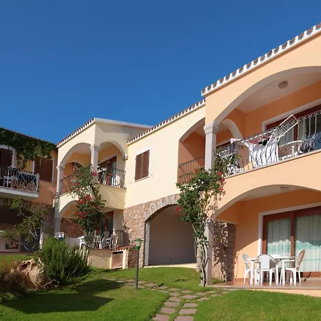 Flat With Pool In Badus